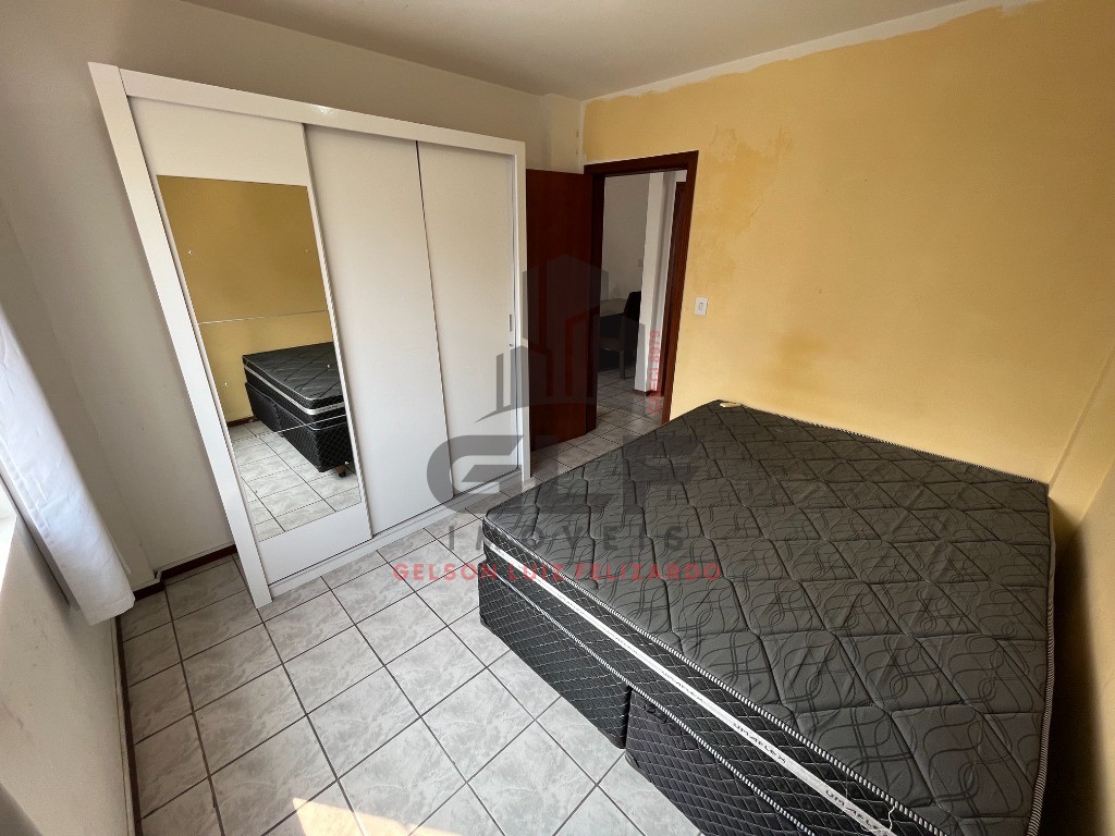 Apartamento Pronto Mobiliado em Itapema/SC no bairro Meia Praia, 2 Quartos/ 1 suíte e 1 Vaga de garagem. Bem localizado. Investir