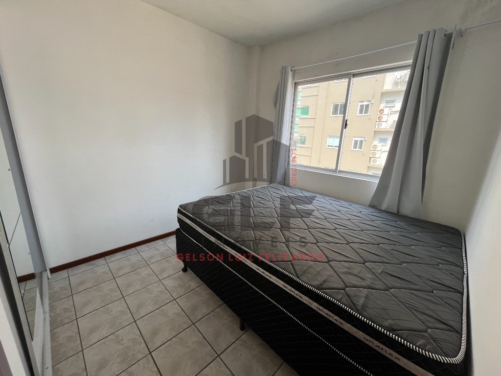 Apartamento Pronto Mobiliado em Itapema/SC no bairro Meia Praia, 2 Quartos/ 1 suíte e 1 Vaga de garagem. Bem localizado. Investir