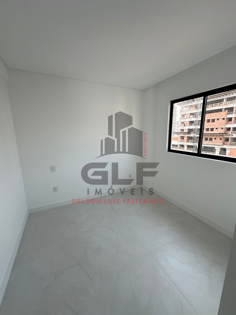 Apartamento na cidade de Porto Belo/SC no bairro Balneário Pereque, 2 Suítes e 1 Vaga, com Lazer Completo. Bem localizado a 700 Metros do Mar