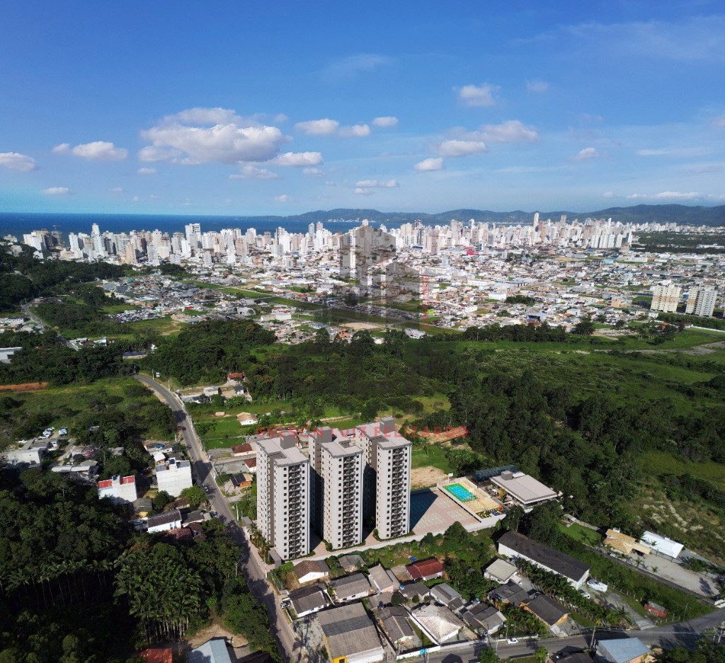 Apartamento Pré-Lançamento na cidade de Itapema/SC no bairro Sertão do Trombudo, com 2 Suítes e 1 Vaga de garagem, com Lazer Completo. Investimento