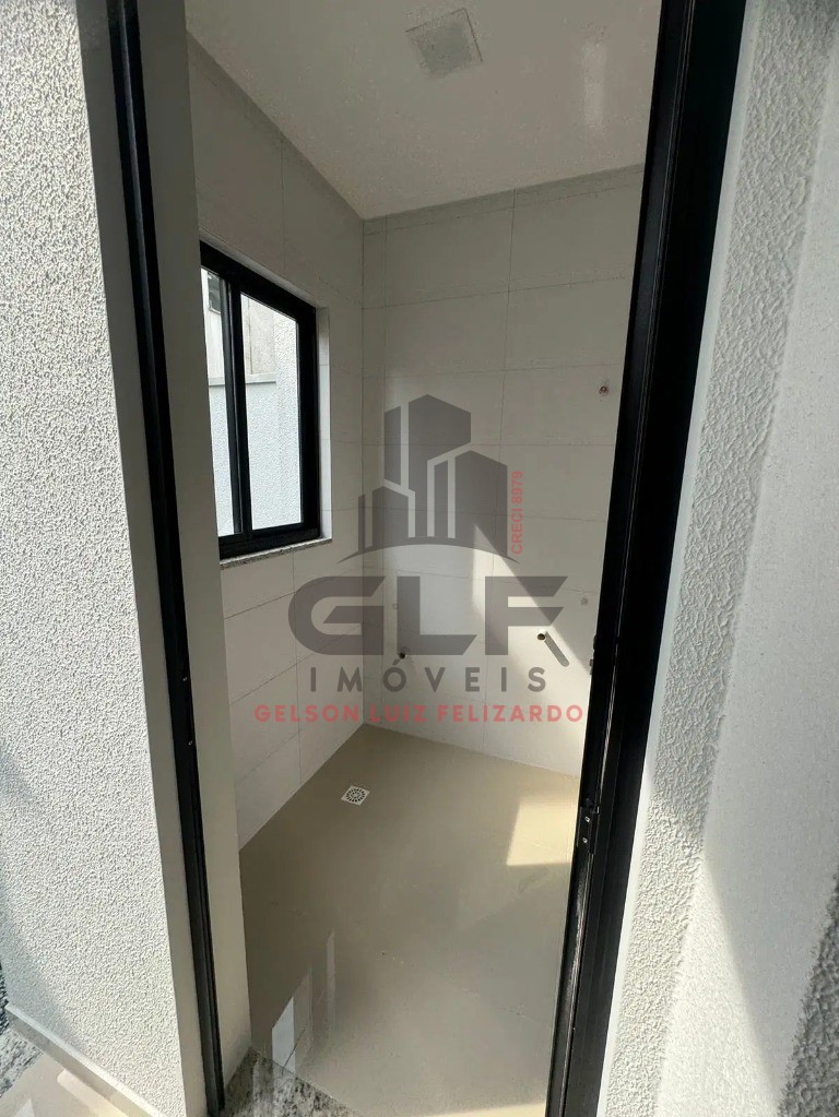 Sobrado Geminado Pronto a venda em Itapema/SC no bairro Morretes, 93m² de área total com 2 Suítes e 1 Vaga de Garagem. Bem localizado!
