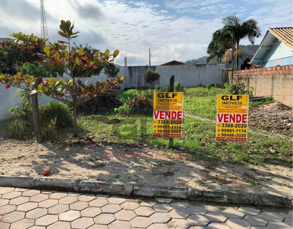 Barbada Terreno a venda na cidade de Itapema/SC no bairro Alto São Bento, com metragem de 300 m² sendo 12 x 25. Oportunidade de Investimento