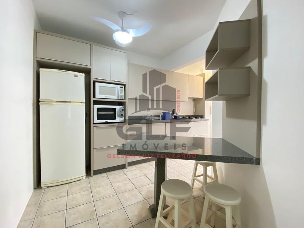 Apartamento de Pronto em Itapema/SC, no bairro Meia Praia, com 3 Dormitórios/1 Suíte e 2 Vagas de Garagem. 150m do Mar. Localização Privilegiada.