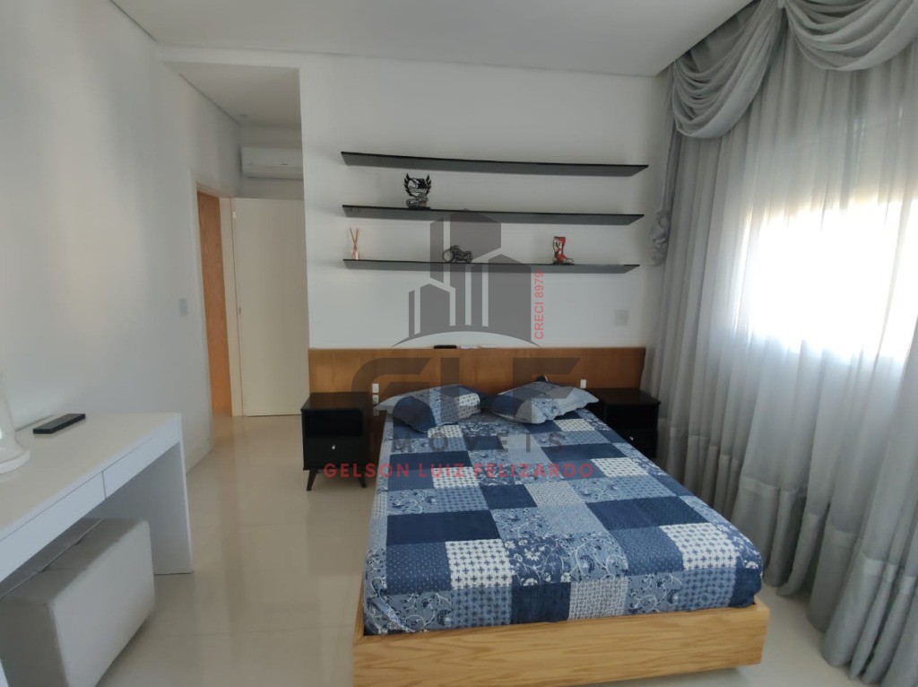 Apartamento Pronto Mobiliado em Itapema/SC no bairro Meia Praia. 193m², com 4 suítes e 3 vagas de garagem. Área de Lazer Completa. Investimento!