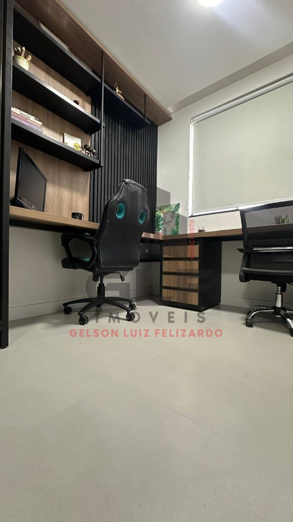 Sobrado Geminado Finamente Mobiliado em Itapema/SC no bairro Morretes, 95m² com 2 Suítes, Área gourmet com Churrasqueira e porcelanato. Ótimo Investi