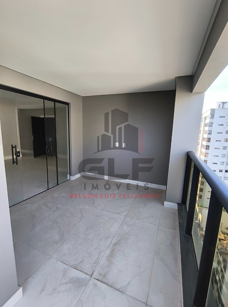 Apartamento Novo Alto Padrão em Itapema/SC no bairro Meia Praia, com 129m², 3 Suítes e 2 Vagas de garagem, com Lazer Completo. Bem localizado
