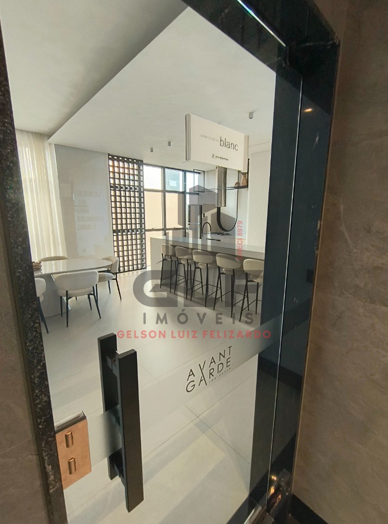 Apartamento Novo e Pronto para morar em Itapema/SC no bairro Meia Praia, com 129m², 3 Suítes e 2 Vagas de garagem, com Lazer Completo. Bem localizado