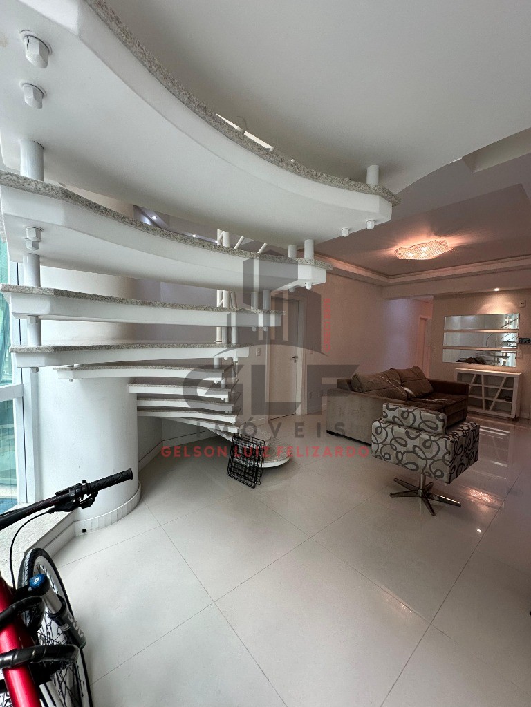 Apartamento Pronto de Luxo Mobiliado na cidade de Itapema/SC no bairro Meia Praia, 4suítes e piscina privativa, com Lazer Completo. Bem localizado