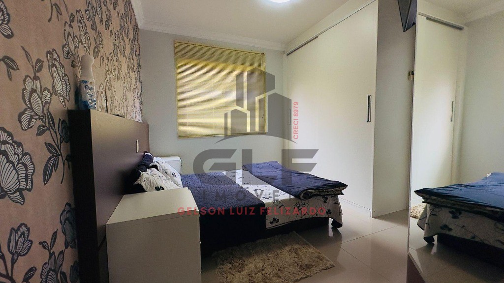 Apartamento Pronto de Alto Padrão Quadra Mar na cidade de Itapema/SC, no bairro Meia Praia, com 2 dormitórios sendo 1 Suíte e 2 Vagas de Garagem.