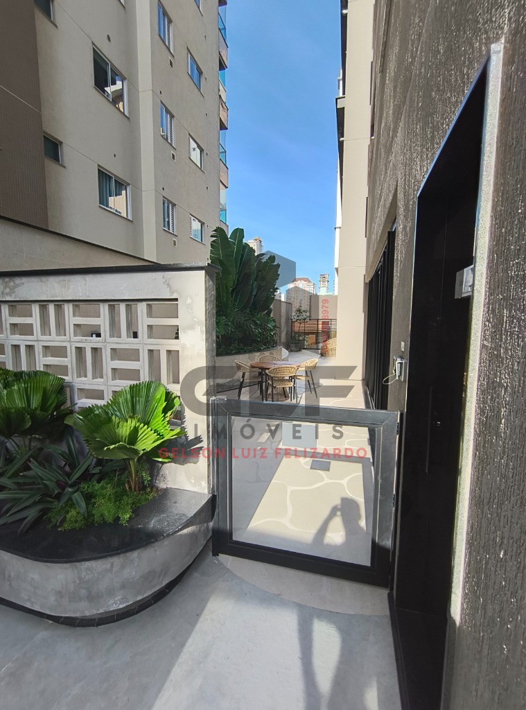 Apartamento Novo e Pronto para morar em Itapema/SC no bairro Meia Praia, com 129m², 3 Suítes e 2 Vagas de garagem, com Lazer Completo. Bem localizado