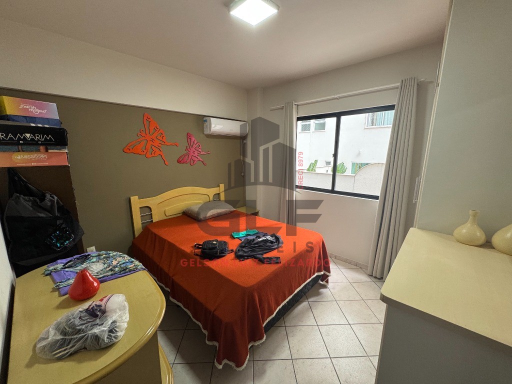 Apartamento Mobilaido Pronto para morar em Itapema/SC no bairro Meia Praia, 80m² com 2 Dormitórios/ 1suíte e 1 Vaga de garagem. Bem localizado.