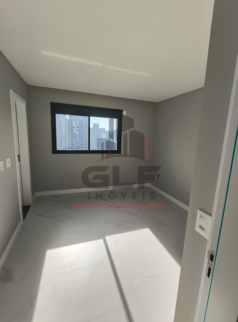 Apartamento Novo Alto Padrão em Itapema/SC no bairro Meia Praia, com 129m², 3 Suítes e 2 Vagas de garagem, com Lazer Completo. Bem localizado