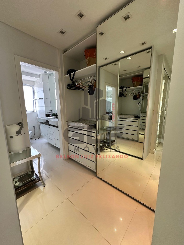 Apartamento Pronto de Luxo Mobiliado na cidade de Itapema/SC no bairro Meia Praia, 4suítes e piscina privativa, com Lazer Completo. Bem localizado