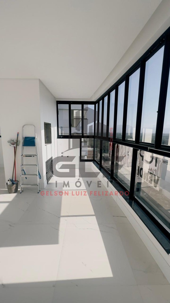 Apartamento de Luxo Pronto na cidade de Itapema/SC no bairro Meia Praia, 3suítes e 3Vagas de garagem 123,73m² com Lazer Completo. Bem localizado