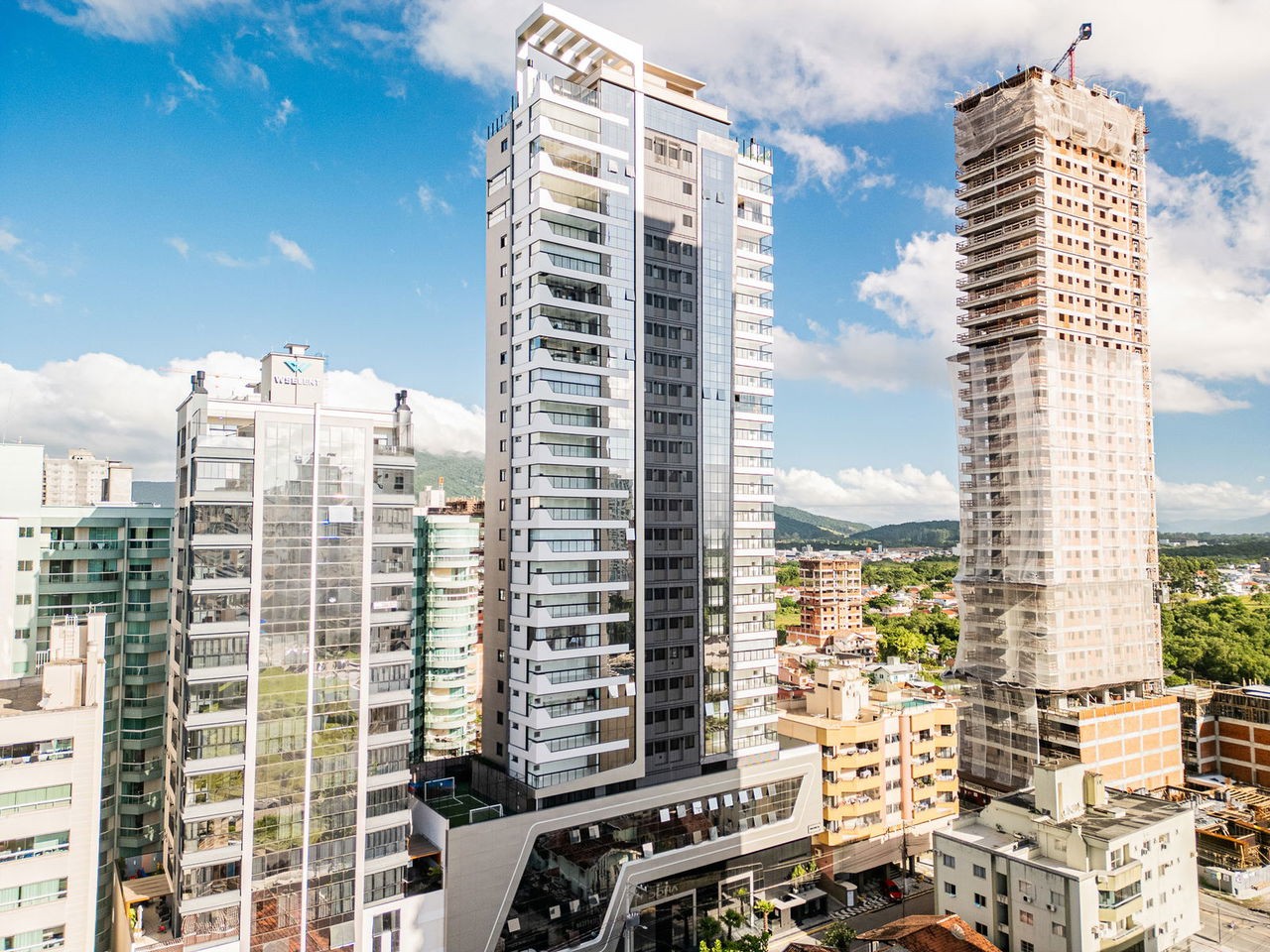 Apto Pré Lançamento, Itapema, bairro Morretes, com 64m² área privativa, sendo 2 suítes, 1 vaga de garagem, área de lazer completa