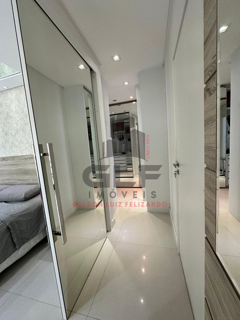 Apartamento Pronto de Luxo Mobiliado na cidade de Itapema/SC no bairro Meia Praia, 4suítes e piscina privativa, com Lazer Completo. Bem localizado