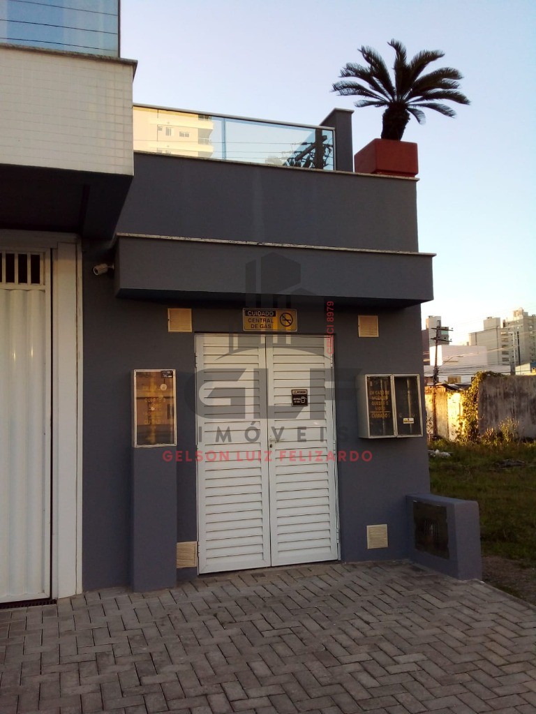 Apartamento Pronto Mobiliado em Porto Belo/SC no bairro Balneário Pereque, 3 Dormitórios/ 1 Suíte e 2 Vagas. Bem localizado a 500 Metros do Mar