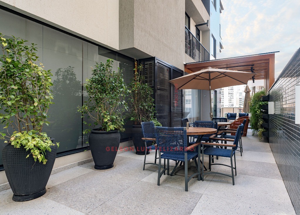 Apartamento de Luxo Pronto na cidade de Itapema/SC no bairro Meia Praia, 3suítes e 3Vagas de garagem 123,73m² com Lazer Completo. Bem localizado