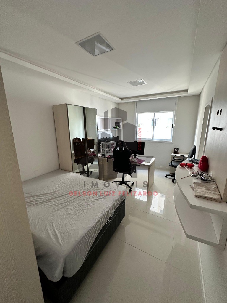 Apartamento Pronto de Luxo Mobiliado na cidade de Itapema/SC no bairro Meia Praia, 4suítes e piscina privativa, com Lazer Completo. Bem localizado