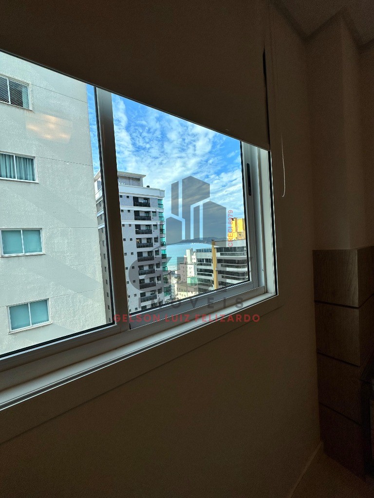Apartamento Pronto de Luxo Mobiliado na cidade de Itapema/SC no bairro Meia Praia, 4suítes e piscina privativa, com Lazer Completo. Bem localizado