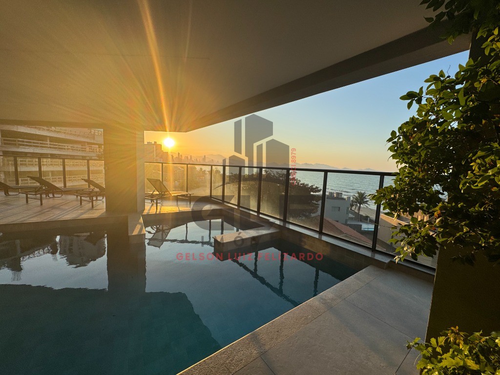 Apartamento Pronto Finamente Mobiliado em Porto Belo/SC, bairro Balneário Pereque, 3 Suítes e 2 Vagas, Lazer Completo. A apenas 80 metros do mar