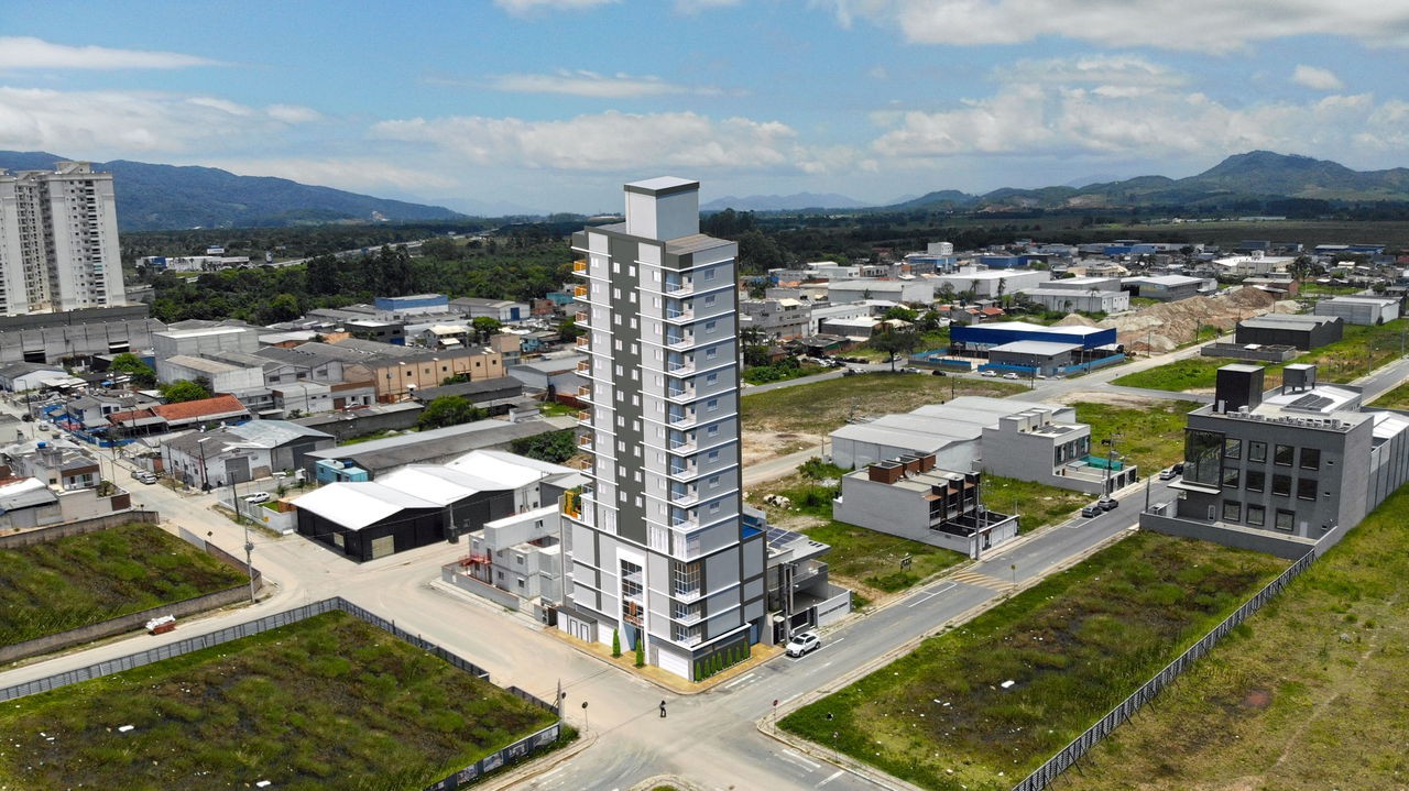 Apto pronto para morar em itapema/sc bairro morretes, com 63