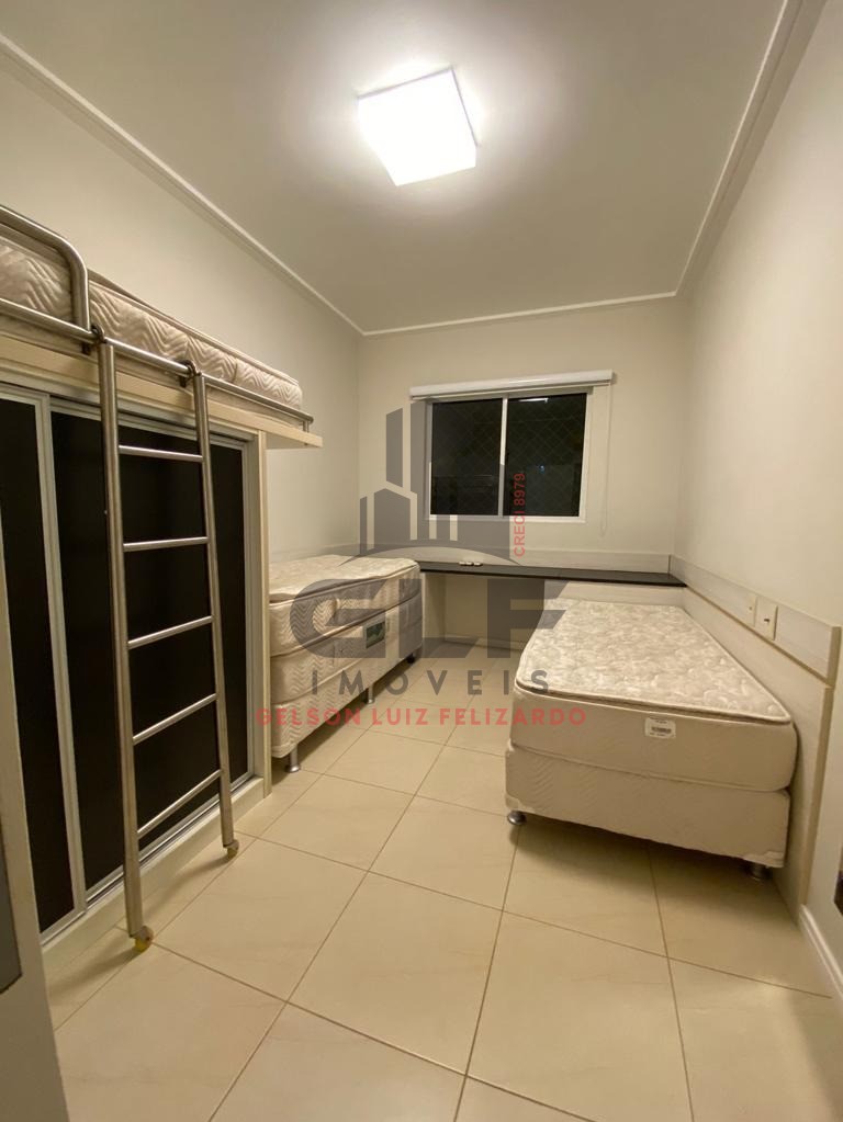 Apto Pronto Para morar em Itapema/SC bairro Meia Praia, com 107m² área privativa, sendo 3 dormitório e 1 suíte, 2 vagas de garagem lado a lado
