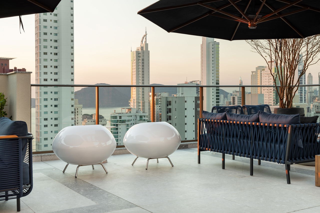Apto pronto em balneário camboriú, com 138,07m² área privati