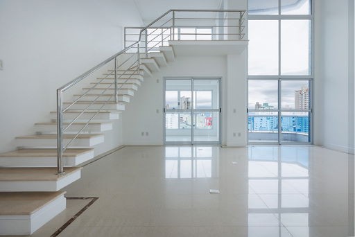 Apto Pronto em Balneário Camboriú, com 252,36m² área privativa sendo, 2 suítes, 2 vagas de garagem