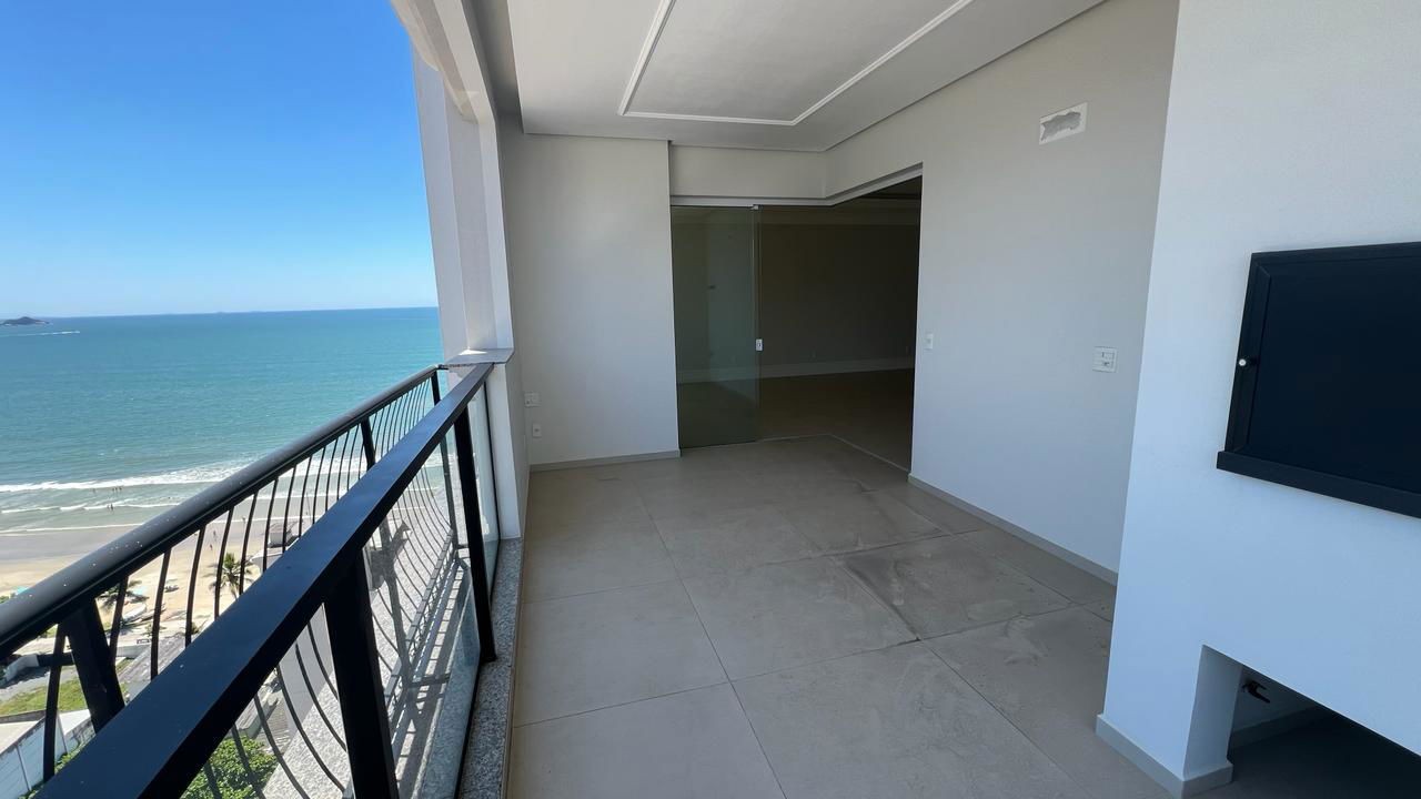 Apto Pronto em Itapema/SC bairro Meia Praia, com 190m² área privativa sendo, 4 suítes, 3 vagas de garagem, área de lazer completa