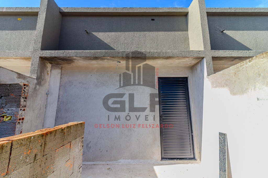 Casa Sobrado Novo em Itapema/SC no Sertão do Trombudo, com 120m², 2 suítes e 1 vaga de garagem. 35m² de terraço