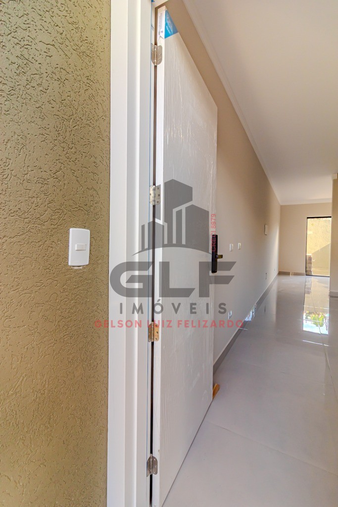 Casa Sobrado Novo em Itapema/SC no Sertão do Trombudo, com 120m², 2 suítes e 1 vaga de garagem. 35m² de terraço