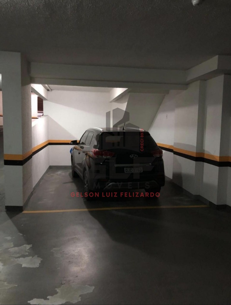 Apartamento de Alto Padrão na cidade de Itapema/SC, no bairro Meia Praia, com 3 Suítes mais um dormitório e 3 Vagas de Garagem. Localização Privilegi