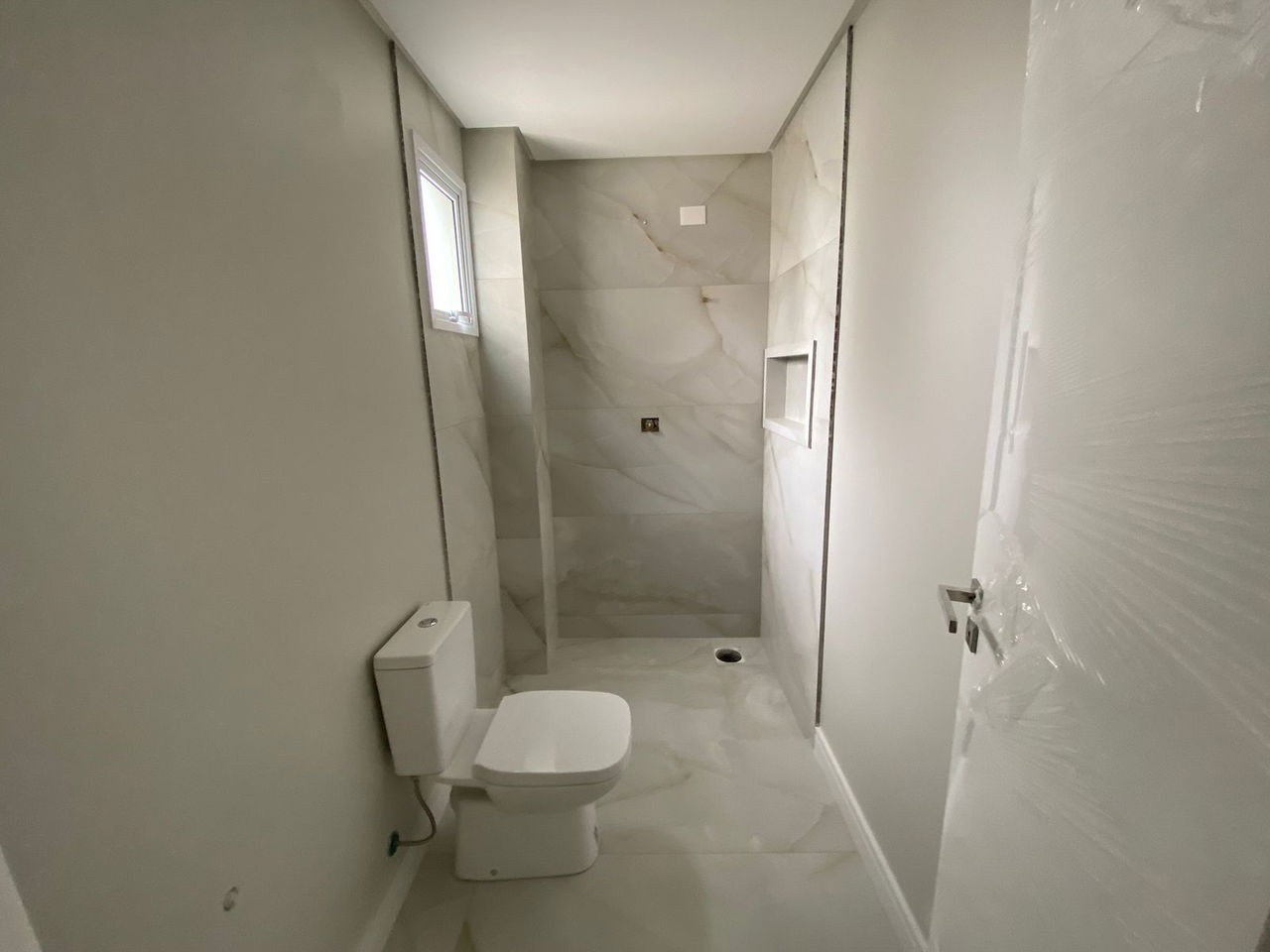 Apto pronto de luxo na cidade de balneário camboriú/sc, no b
