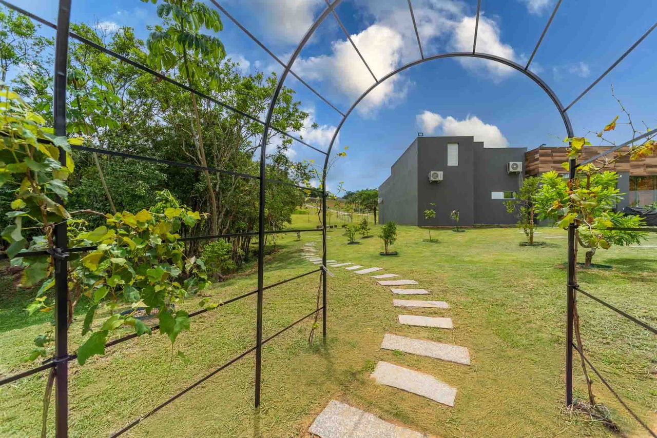 Terreno a venda bem localizado em Camboriú/SC com 1.046,68m² de área privativa