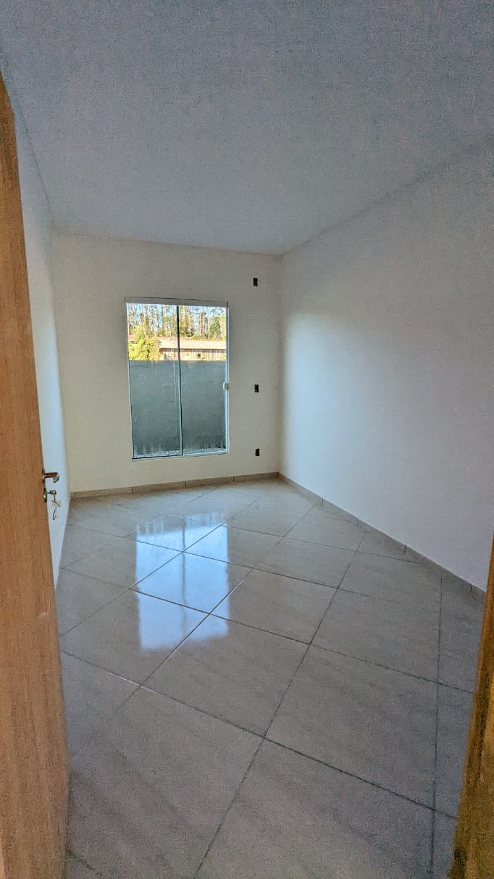 Casas itajaí bairro rio do meio, com 600m² de área, bem loca