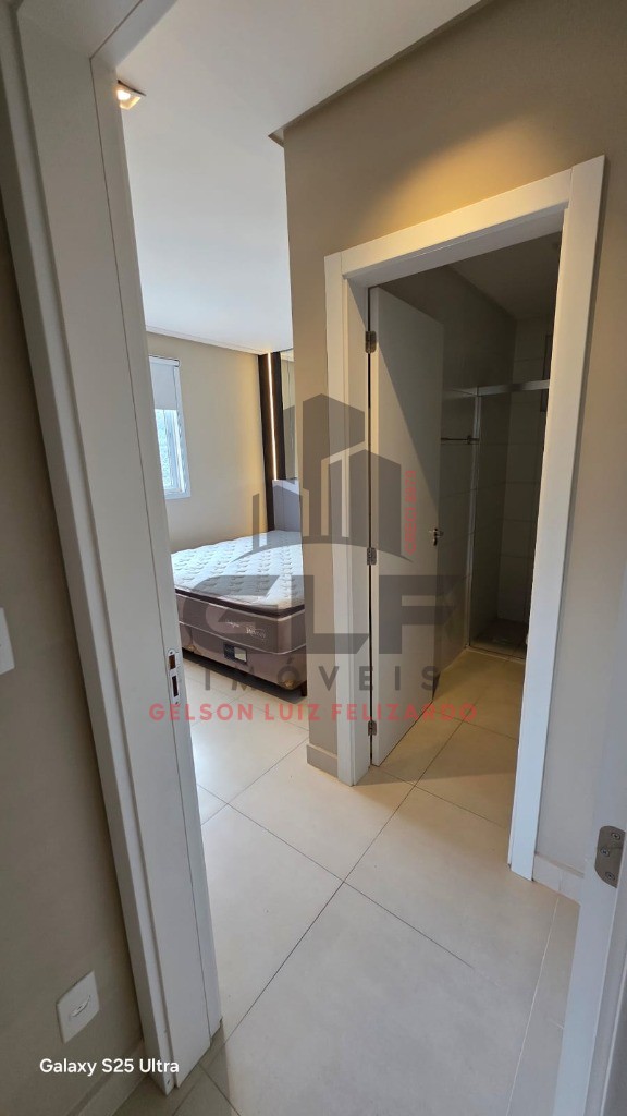 Apto Pronto e Mobiliado em Itapema/SC com 70m² área privativa, com 2 dormitórios sendo 1 suíte, 1 vaga de garagem, área de lazer completa