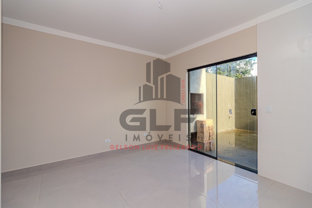 Casa Sobrado Novo em Itapema/SC no Sertão do Trombudo, com 120m², 2 suítes e 1 vaga de garagem. 35m² de terraço