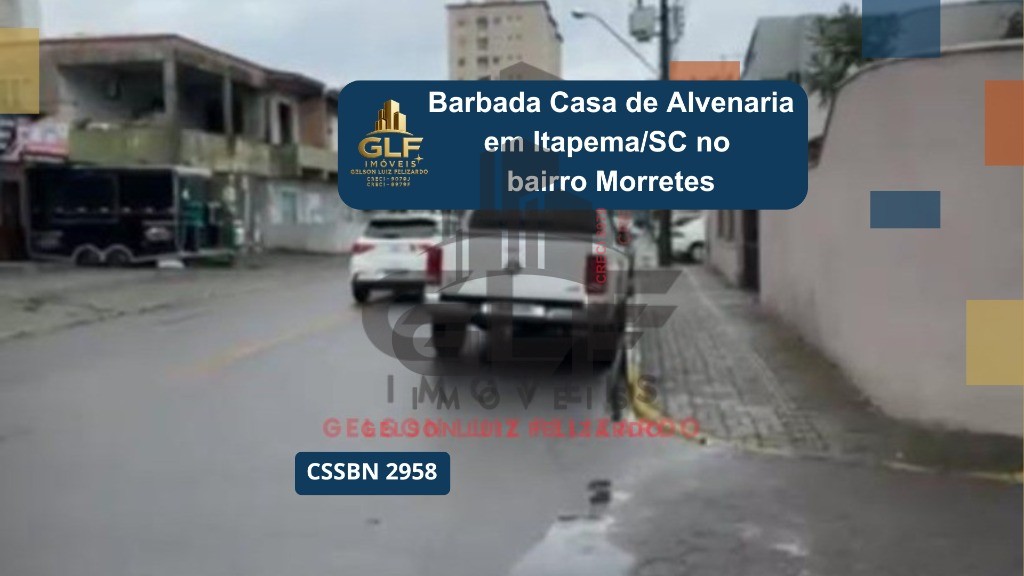 Barbada Casa de Alvenaria em Itapema/SC no bairro Morretes Área total de 300m². Ótima localização a apenas 900m do mar.