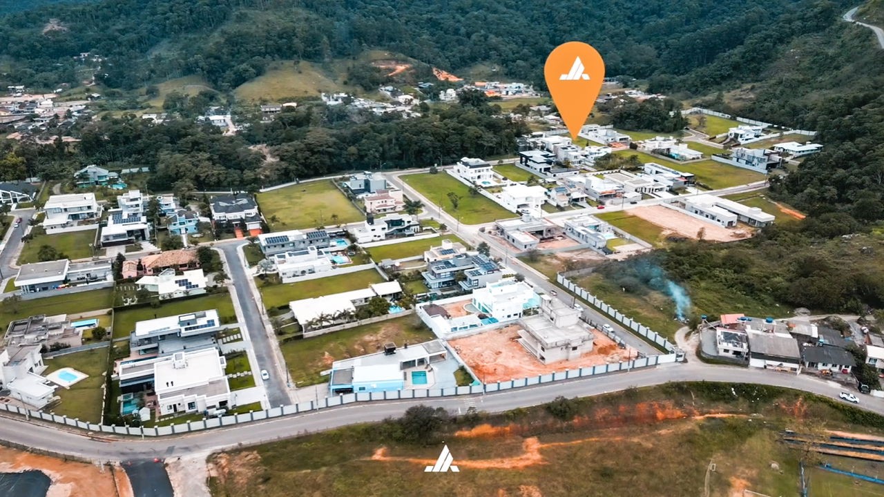 Chácara a venda na cidade de Itapema/SC no bairro Casa Branca, com 2.278 m², Lazer completo. Investimento.