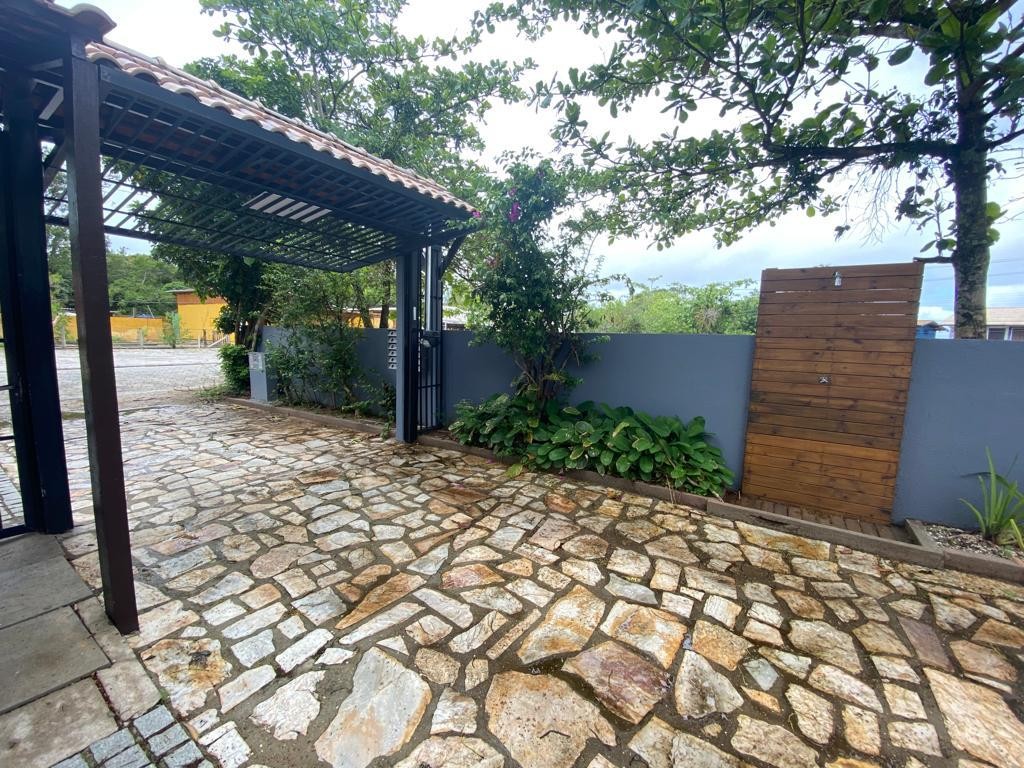Casa pronta em bombinhas, com 115,08m² área privativa, sendo