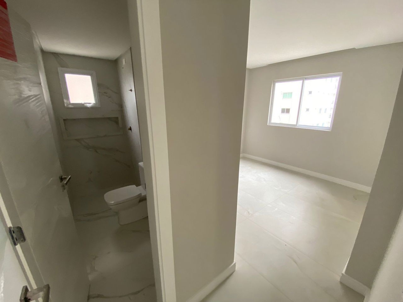 Apto pronto de luxo na cidade de balneário camboriú/sc, no b