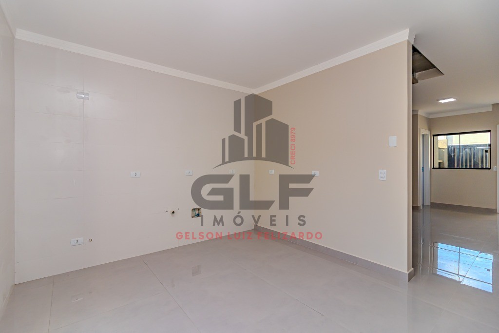 Casa Sobrado Novo em Itapema/SC no Sertão do Trombudo, com 120m², 2 suítes e 1 vaga de garagem. 35m² de terraço