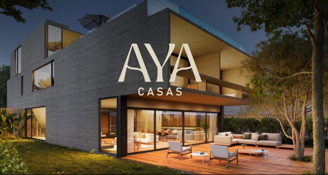 Casa Pronta em Balneário Camboriú, com 388,80,² área privativa sendo, 3 suítes, 4 vagas de garagem,