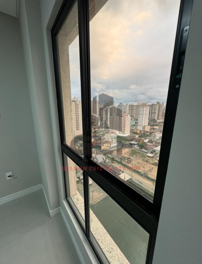Apartamento Pronto m Itapema/SC com 60m² de área privativa sendo 2 dormitórios e 1 suíte, 1 vaga de garage, lazer completo