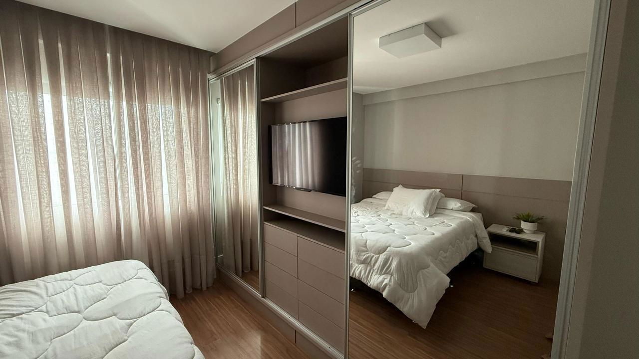 Apartamento Pronto Para morar em Balneário Camboriú/SC com 300m² área privativa sendo 4 suítes, 5 vagas de garagem, lazer completo