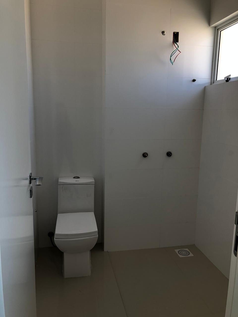 Apartamento Pronto em Itapema/SC bairro Meia Praia, com 417,09m² área privativa não perca essa oportunidade