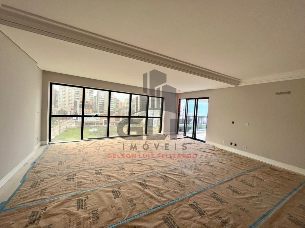 Apartamento de luxo pronto à venda em Itapema-SC, Castelo Branco: 4 quartos, 4 suítes, 5 banheiros, 3 vagas de garagem, 183,15 m².