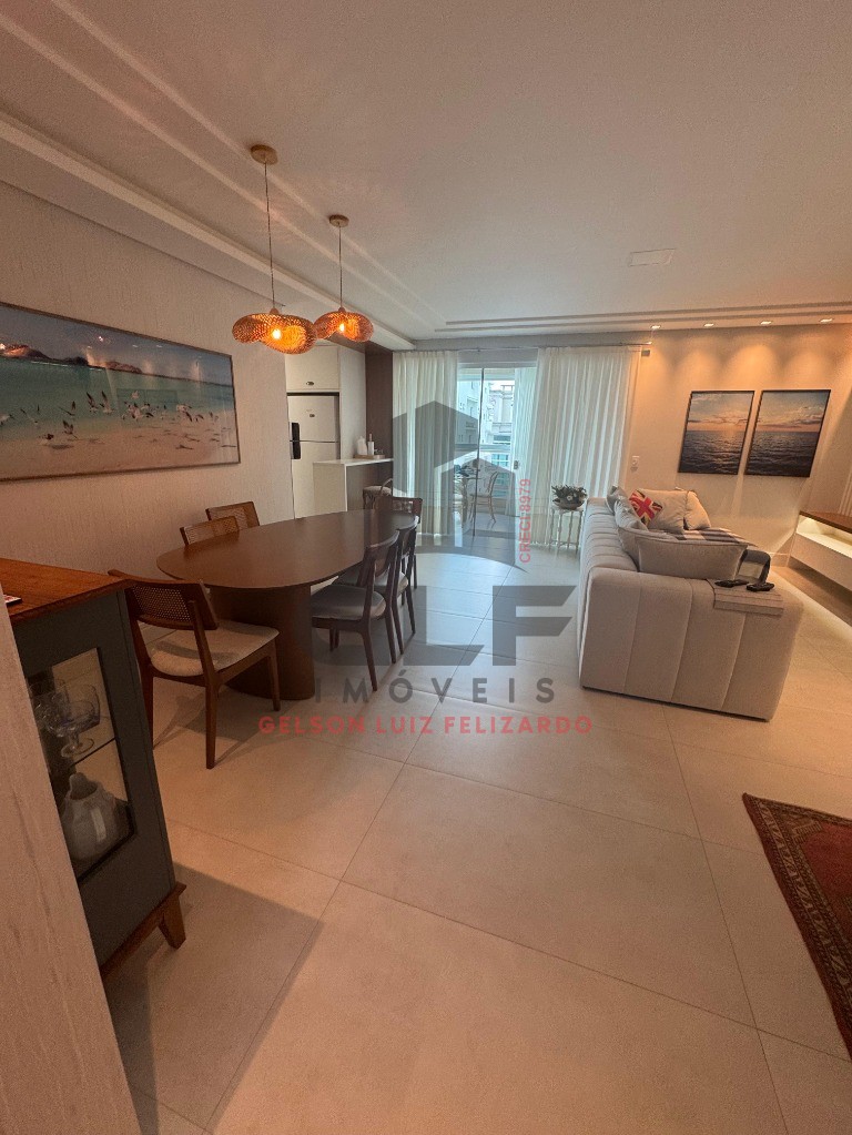 Apartamento de Alto Padrão na cidade de Itapema/SC, no bairro Meia Praia, com 4 Suítes sendo 01 máster com hidromassagem e 3 Vagas de Garagem.