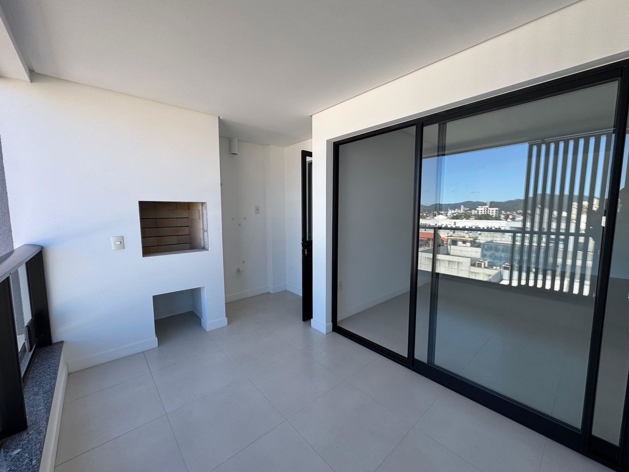 Apartamento pronto para morar em camboriú/sc com 70m² área p
